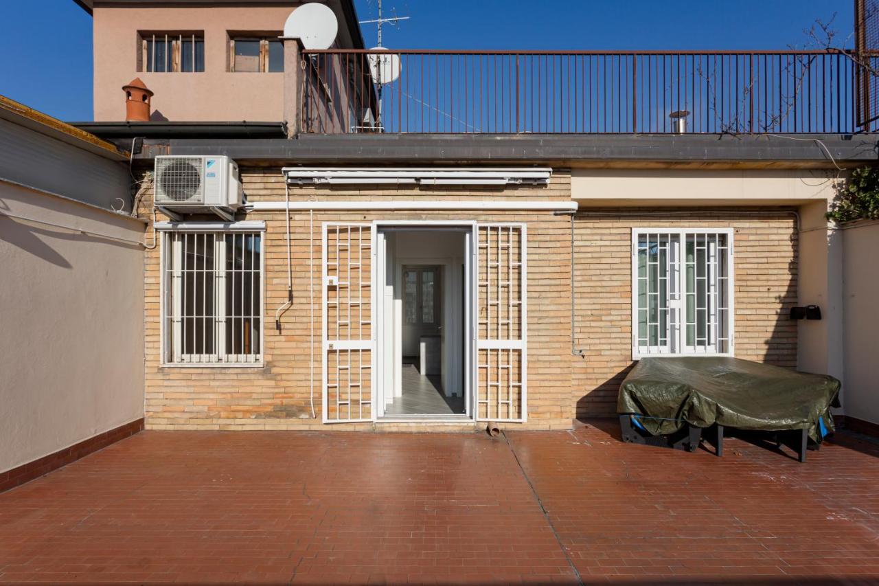 Amazing Terrace In Milan-Via Strambio Citta Studi Apartment Bagian luar foto